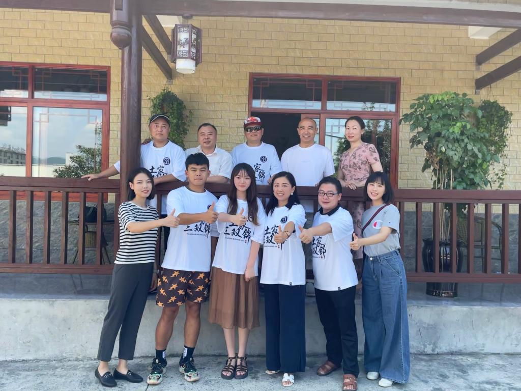 1EC4C